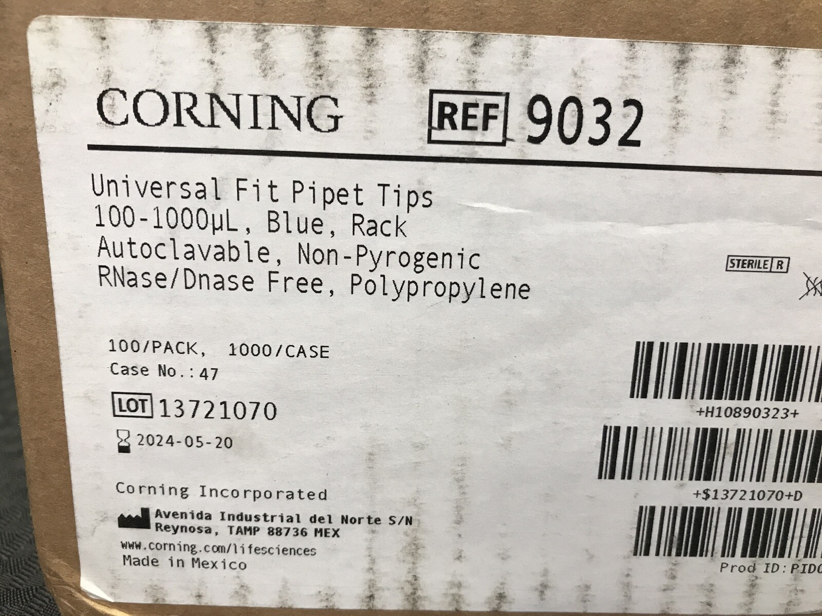 (1 Case) CORNING 100-1000uL Universal Fit Pipet Tips 10x 100/Rack Blue 9032