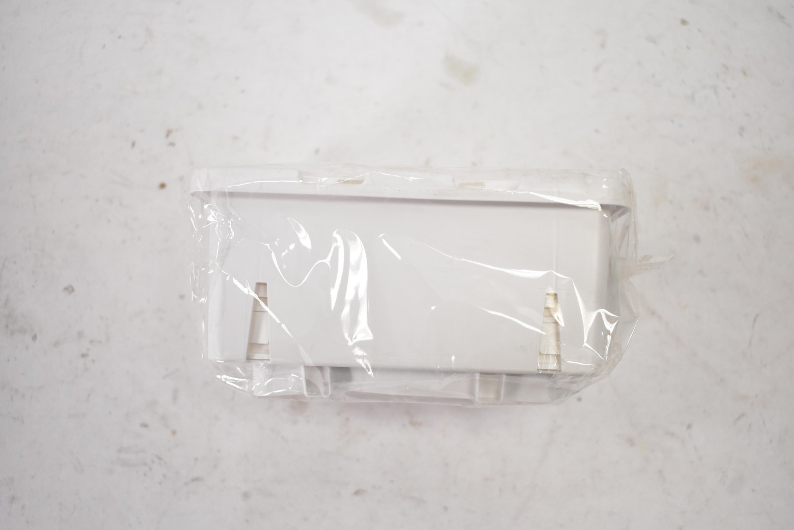 Roche cobas omni Amplification Plate REF 05535491001 IVD CE Content 4 Exp 2027