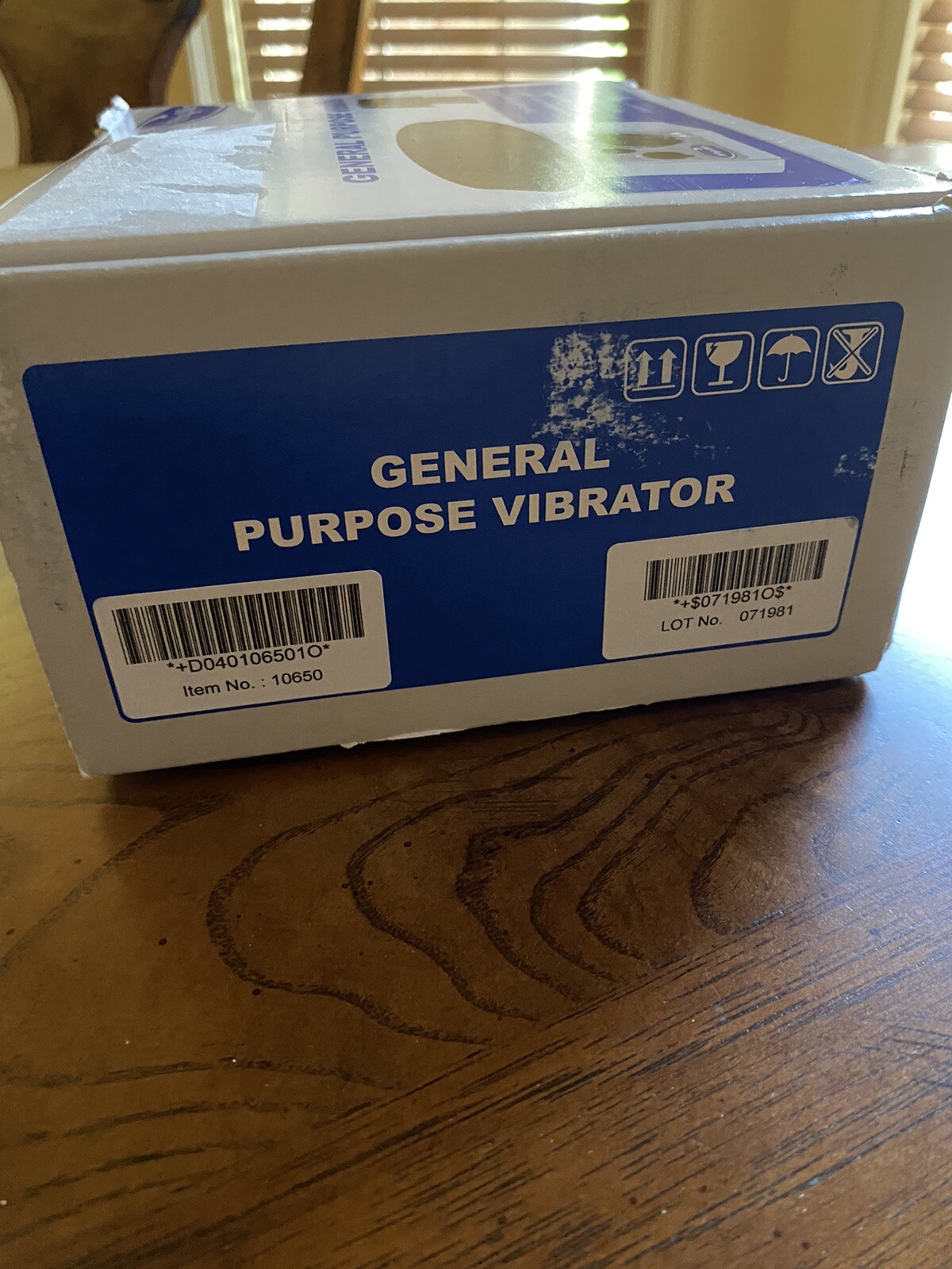Whipmix General Purpose Vibrator