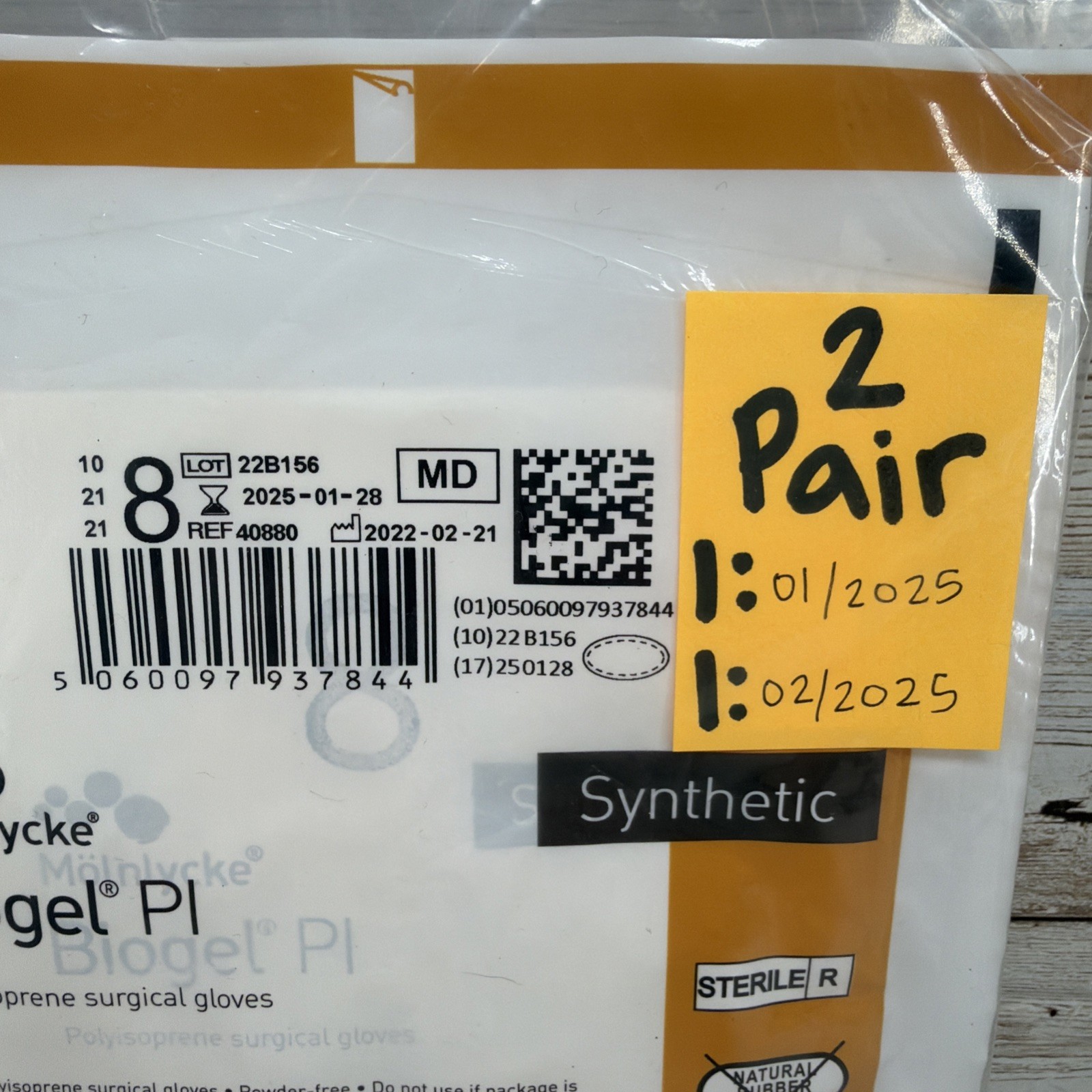 Biogel PI Surgical Gloves Sterile PF Molnlycke, *2 Pair* Size: 8 *See Dates*