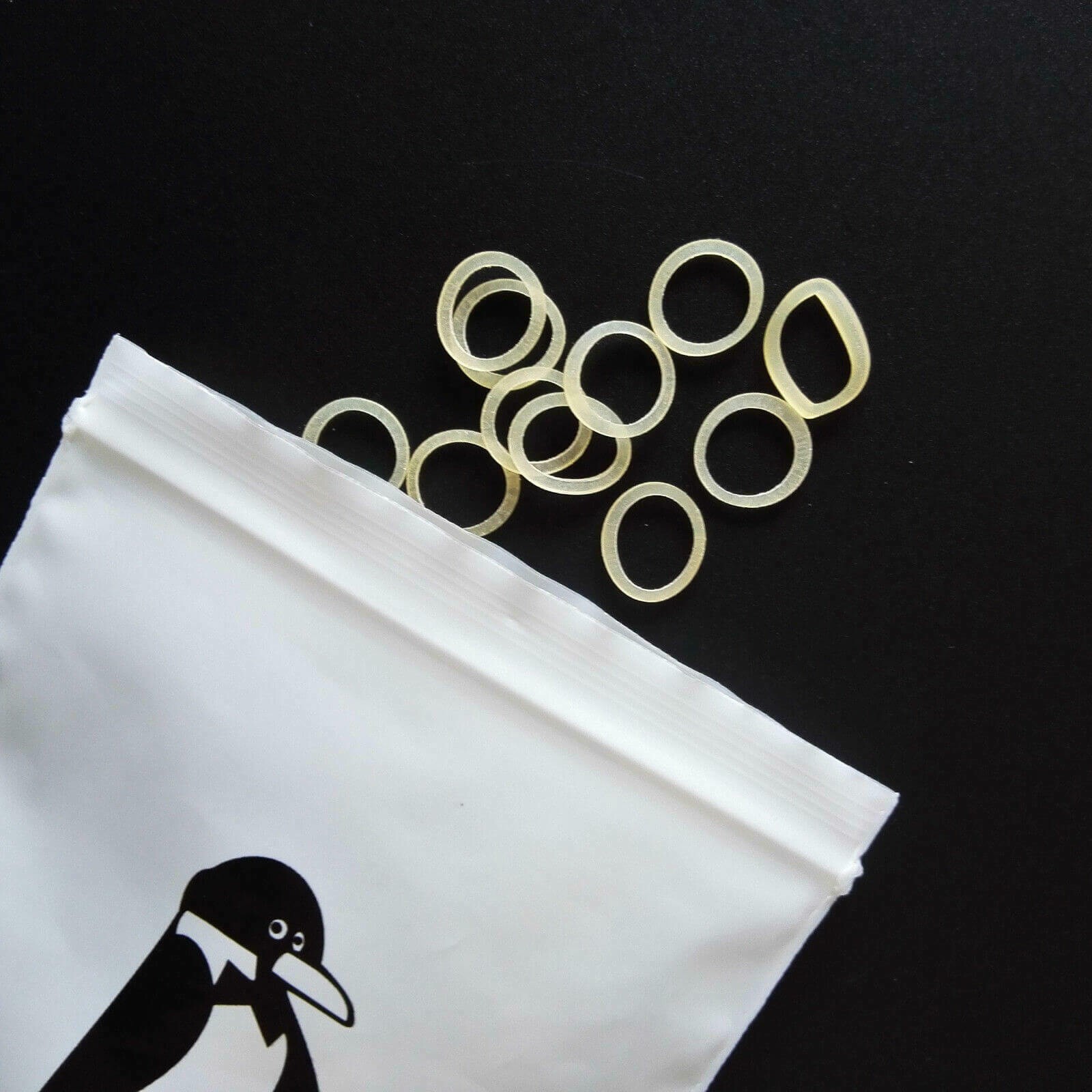 1 Bag 100PCS Dental Orthodontic Elastic Rubber Bands Brace 6.5OZ 3/8″ Monkey