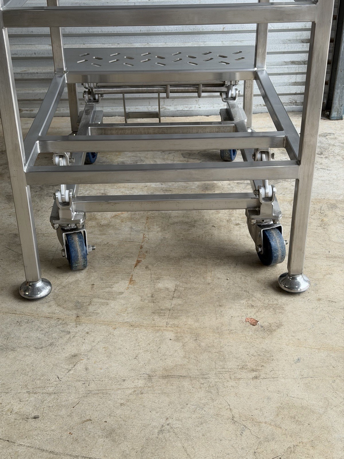 Custom Made Lab Cleanroom Stainless 3-Step Mobile Platform Ladder
