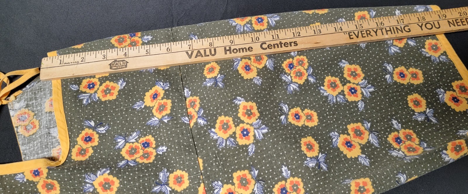Classic Homemade Full Apron Women Green Yellow Floral 3/4 Sleeve Back Tie