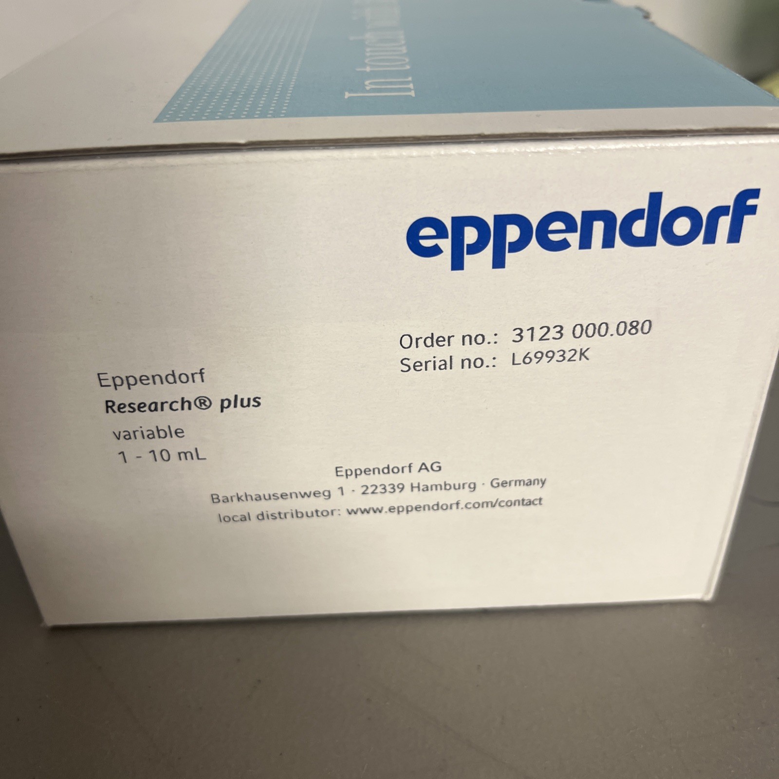 NEW Eppendorf Research Plus single channel pipette, 1-10 mL Pipetman Pipettor
