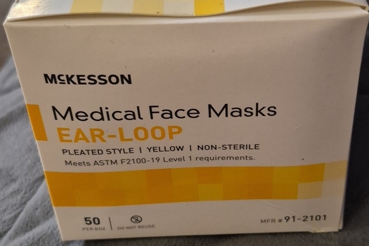 McKesson ASTM Level 1 Yellow Pleated Medical Face Masks *new*