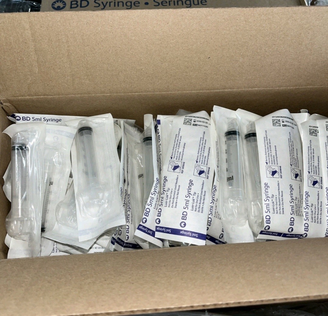 1 Case- 125 EA- BD Disposable 5ml Syringe NO Needle Luer-Lok Tip 309646