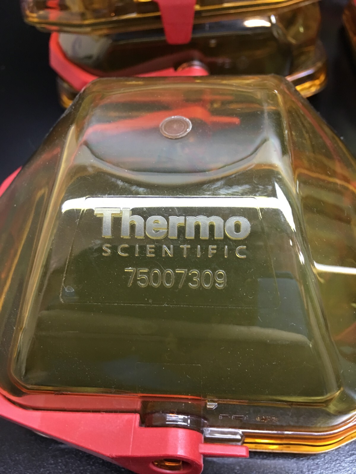 Thermo Scientific REF 75007309 ClickSeal Biocontainment Lid TX-1000 Lot 16 PCS
