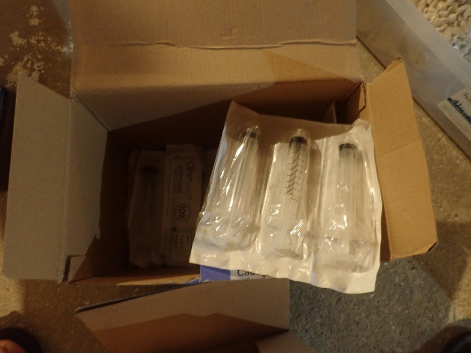 1ml and 10ml syringe