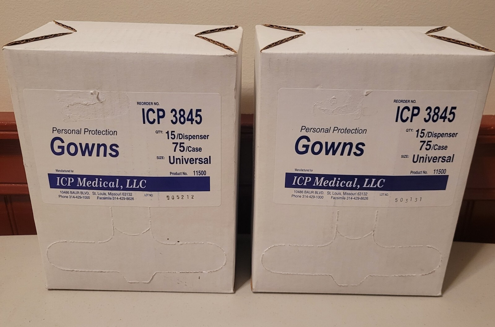 ICP Medical Blue Gowns PPE Personal Protection Disposable (75 per case) Lot of 2