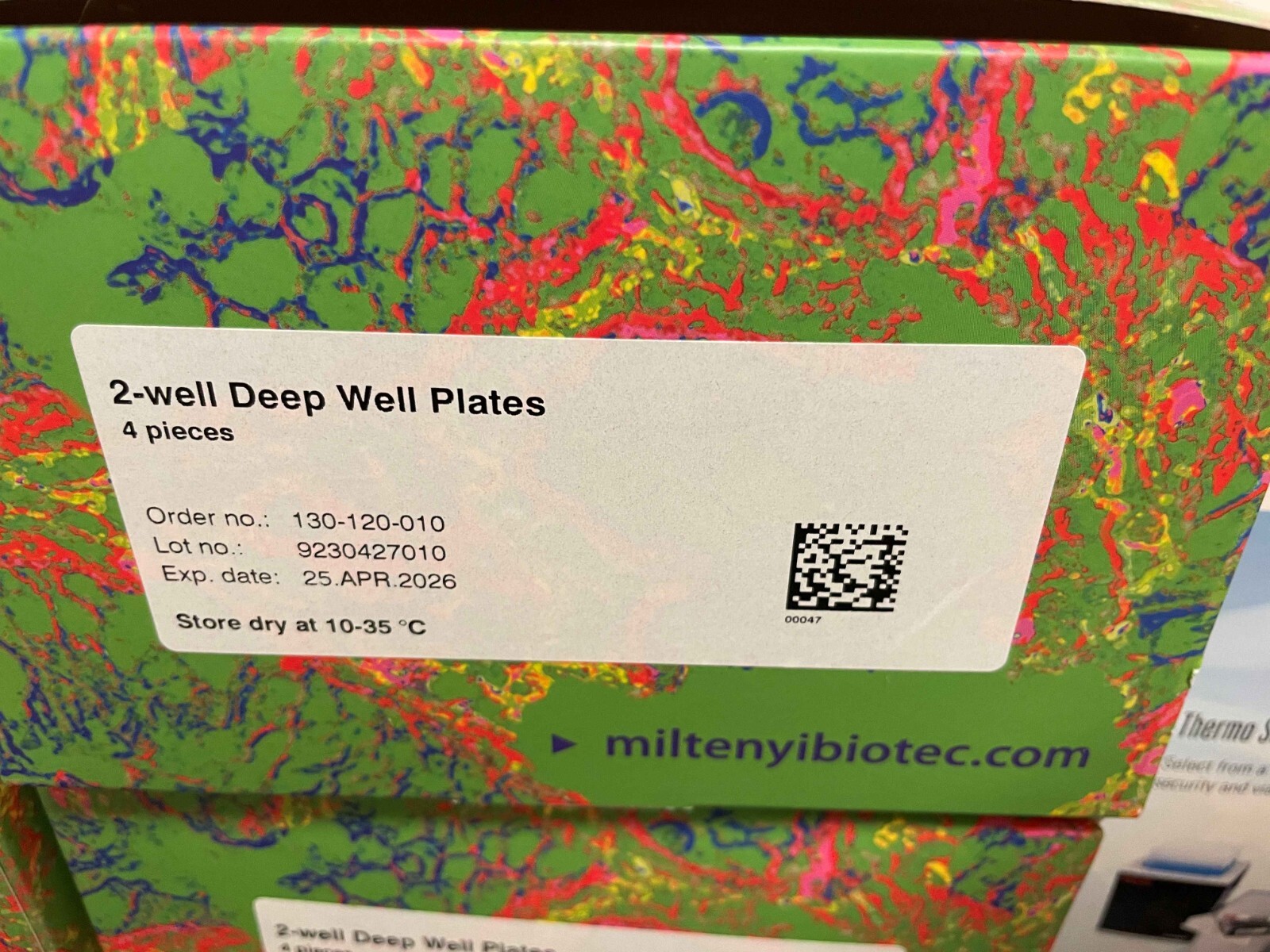 Miltenyi Biotec 2-well deep well plate 130-120-010