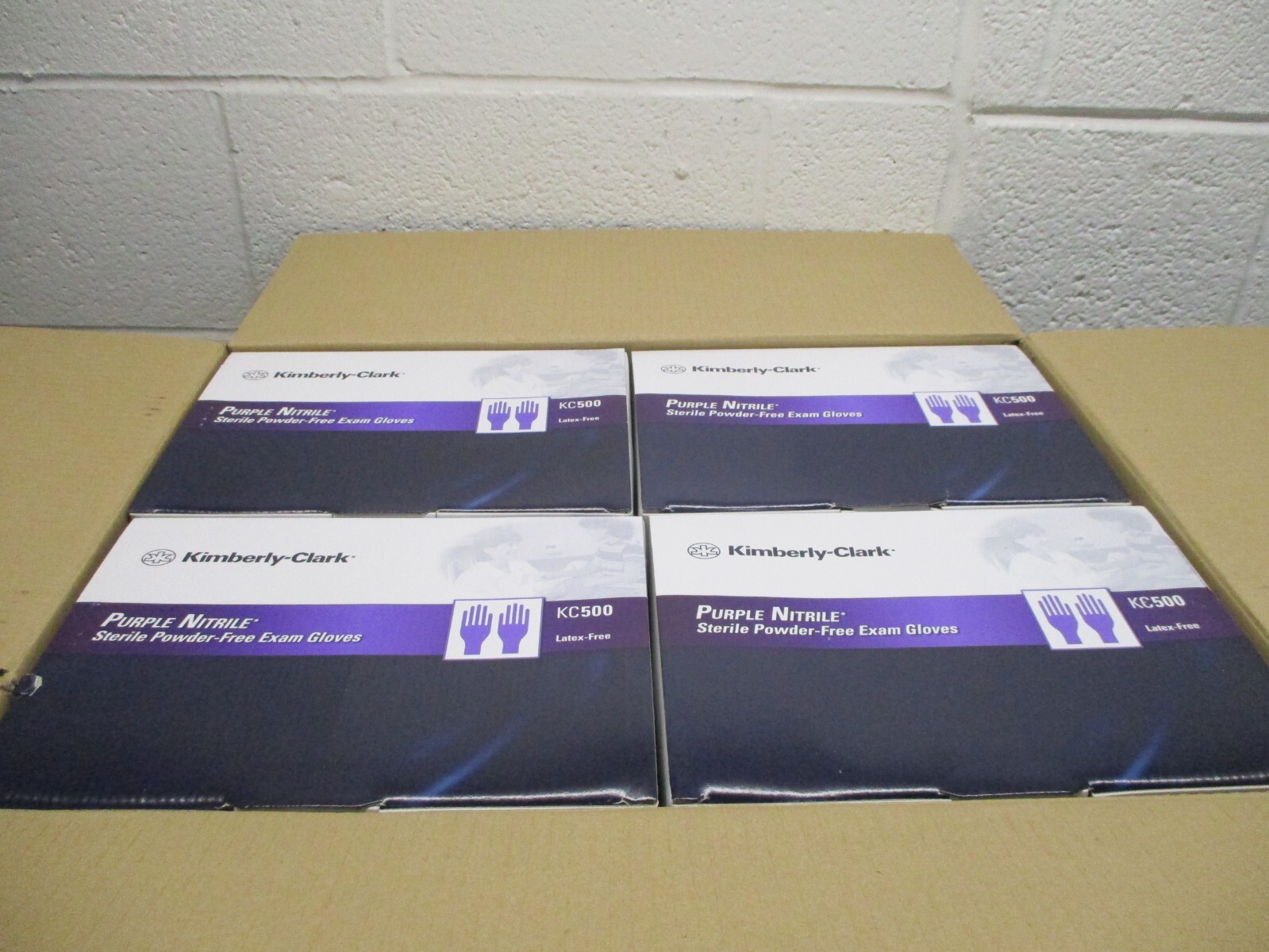 200 PAIR Kimberly-Clark 55093 Sterile Purple Nitrile Exam Gloves Large 04/2025