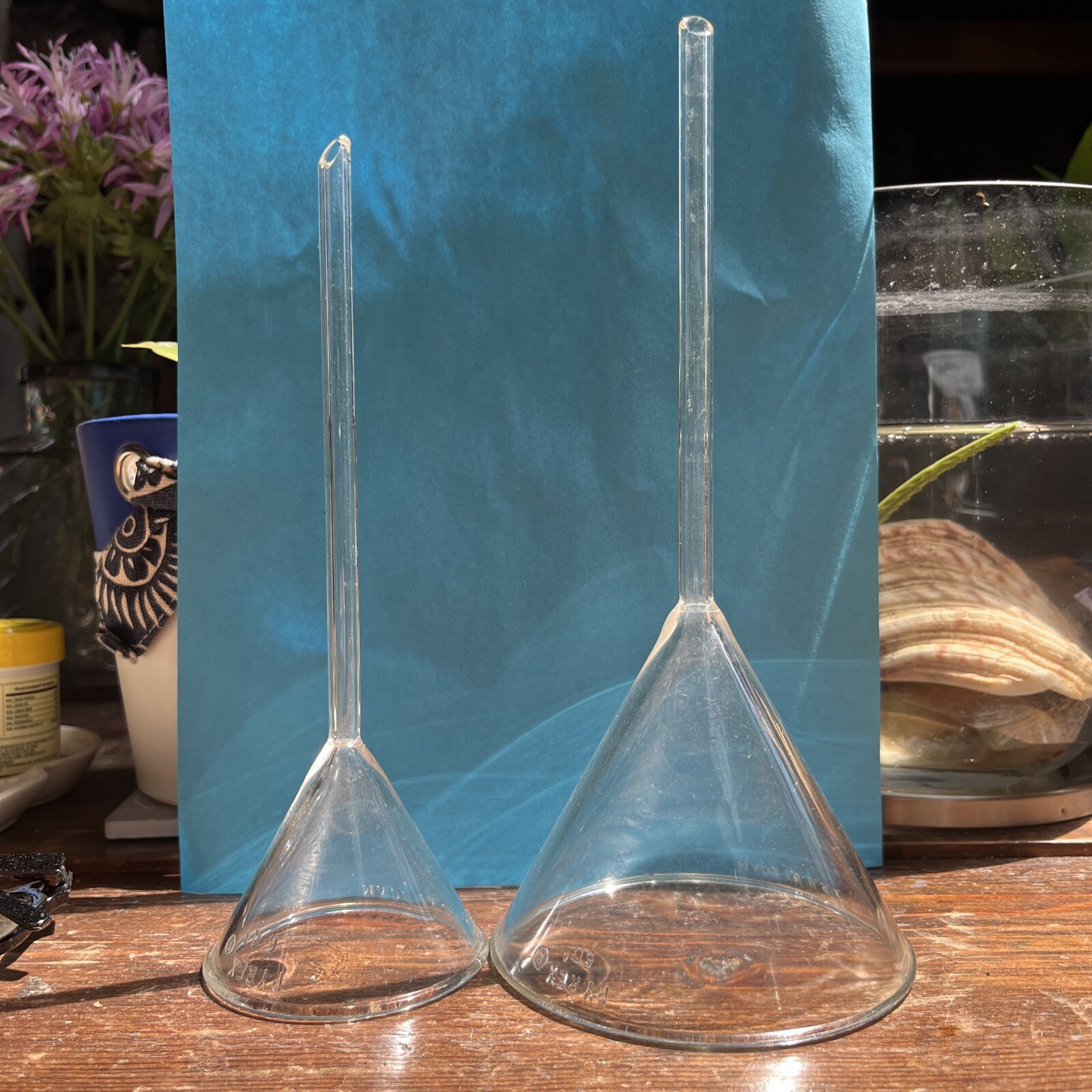 (2) Corning Pyrex Glass Different Sizes ID 60º Angle Fluted Funnel