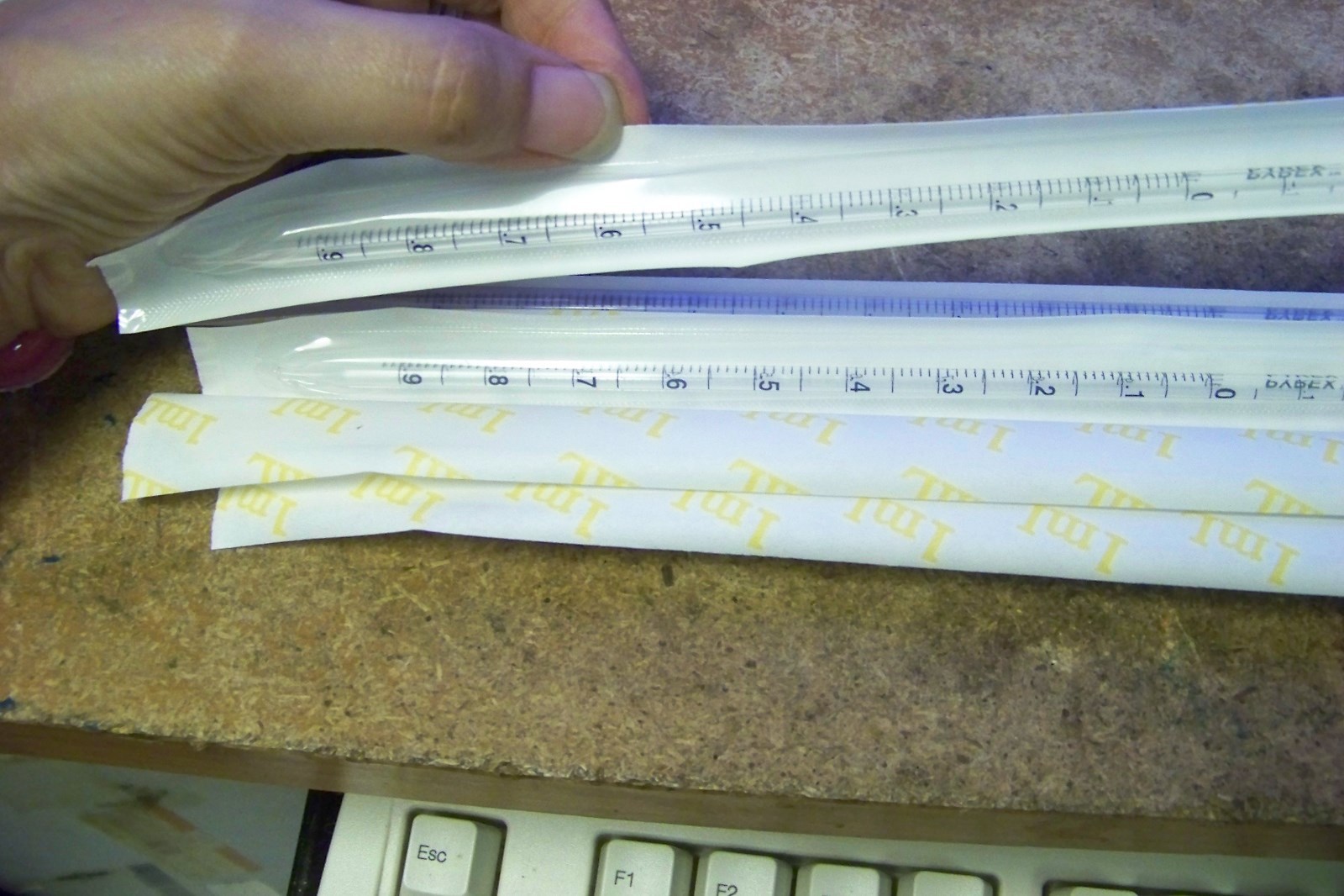 Pyrex 7077-1N Disposable Glass Serological Pipette, 1/0.01 mL, Sterile ~ 5 ct