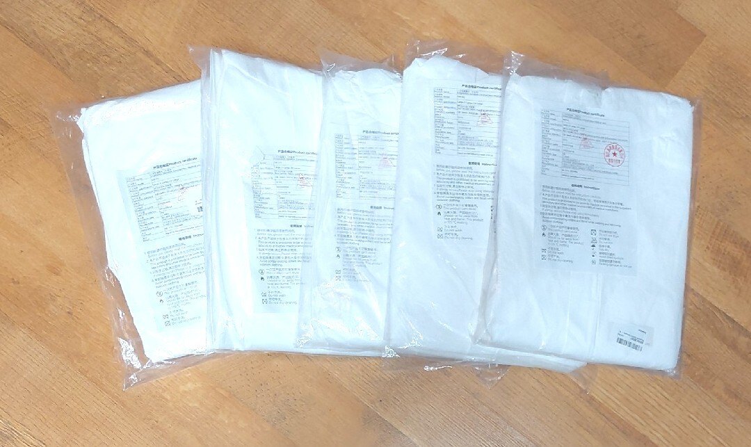 Seniorwear Disposable Isolation Coveralls W/out Medical Claims XL 5-Pack SW101