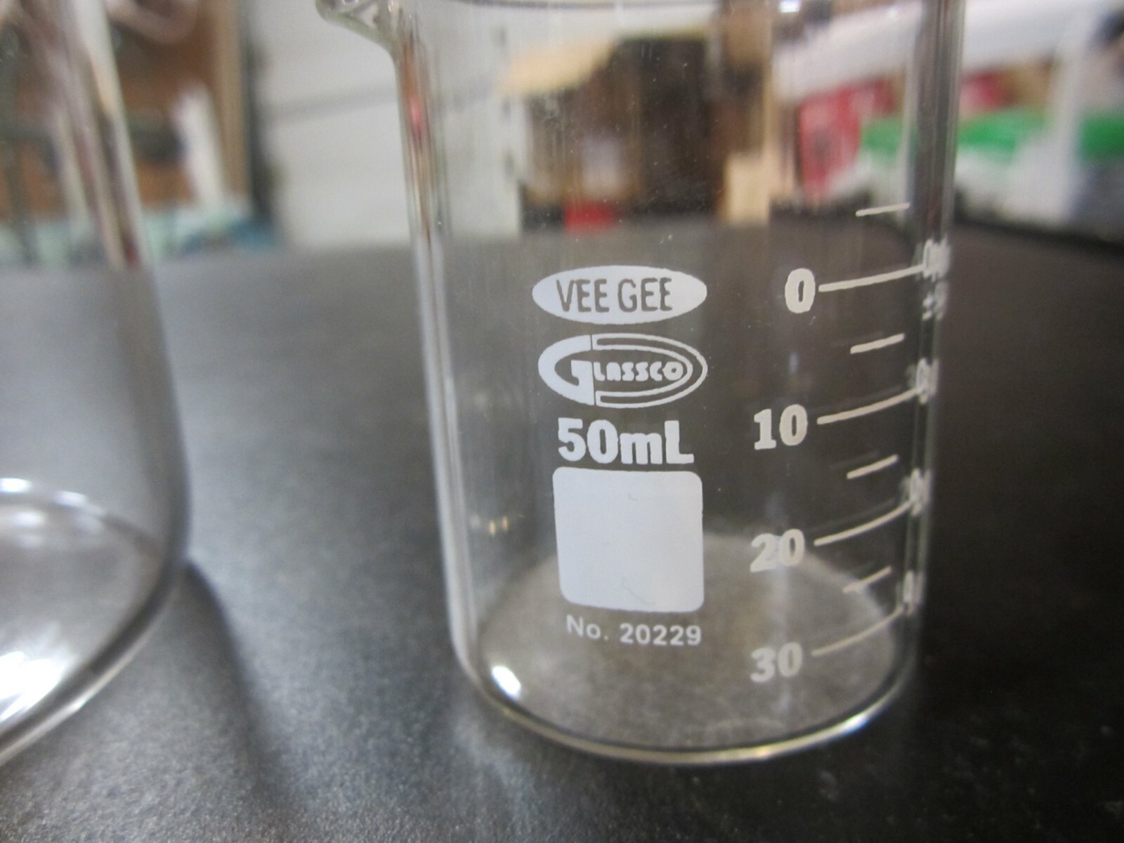 Beaker 600mL Vee Gee Classco Lab Science Medical Glass and 50 ml