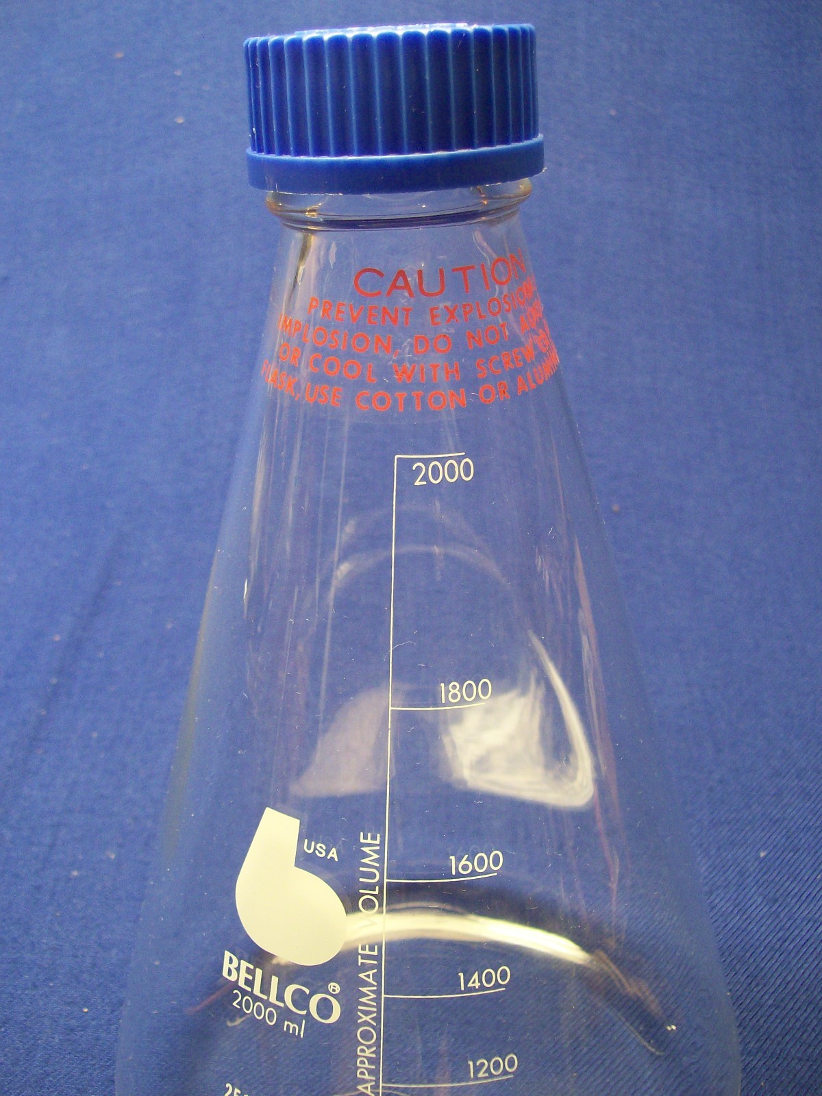 Nice BELLCO 2000 ml Screw Top Erlenmeyer Flask No. 2515-02000 With Cap Carafe