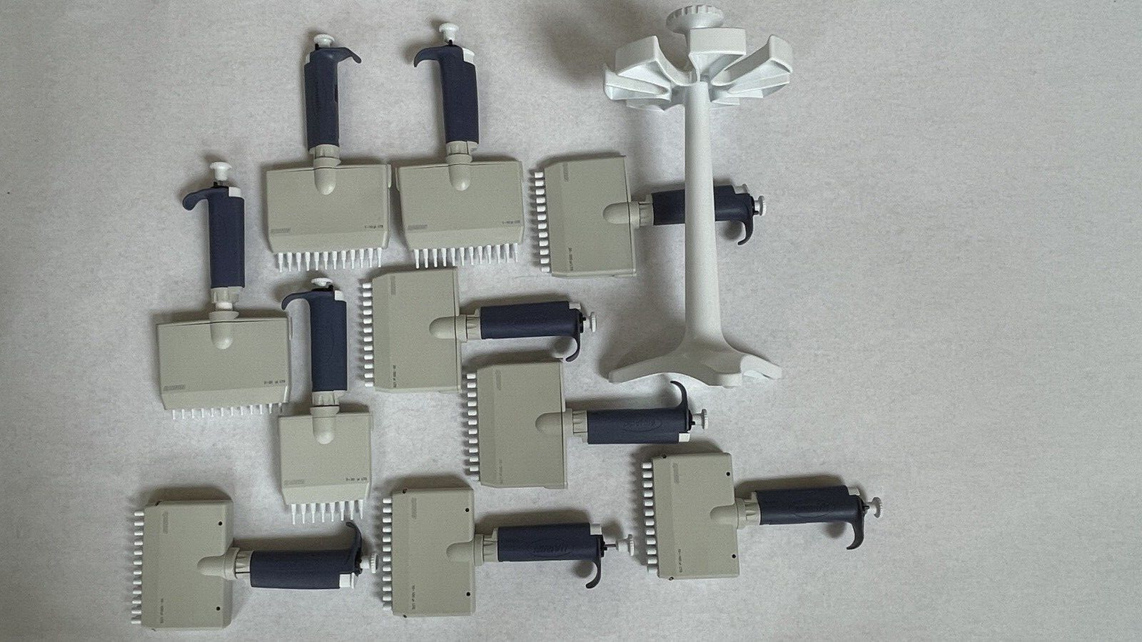 Rainin Pipet-Lite Multichannel 8/12/24-CH Pipettes LTS L10 L20 L100 L200 Refur