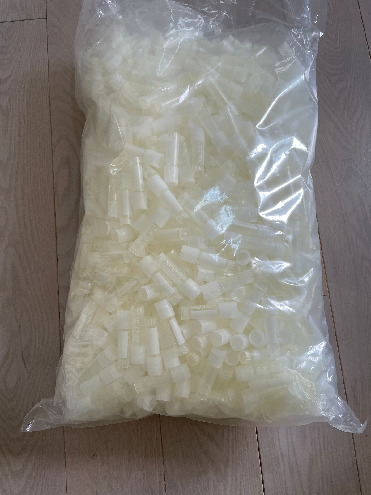 Nalgene General Long-Term Storage Cryogenic Tubes 2ml 1000/ pack