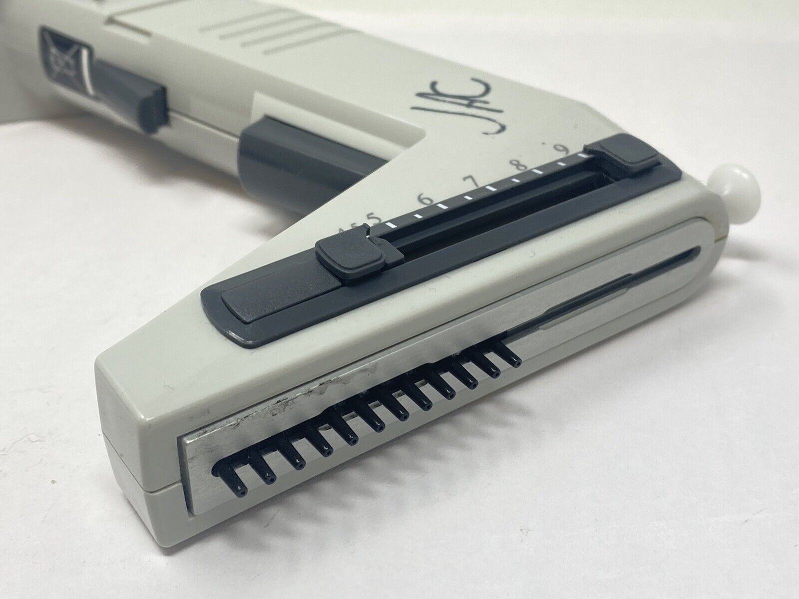 Thermo Scientific Matrix 1.9uL – Multiple Channel Pipet, Electronic Pipette