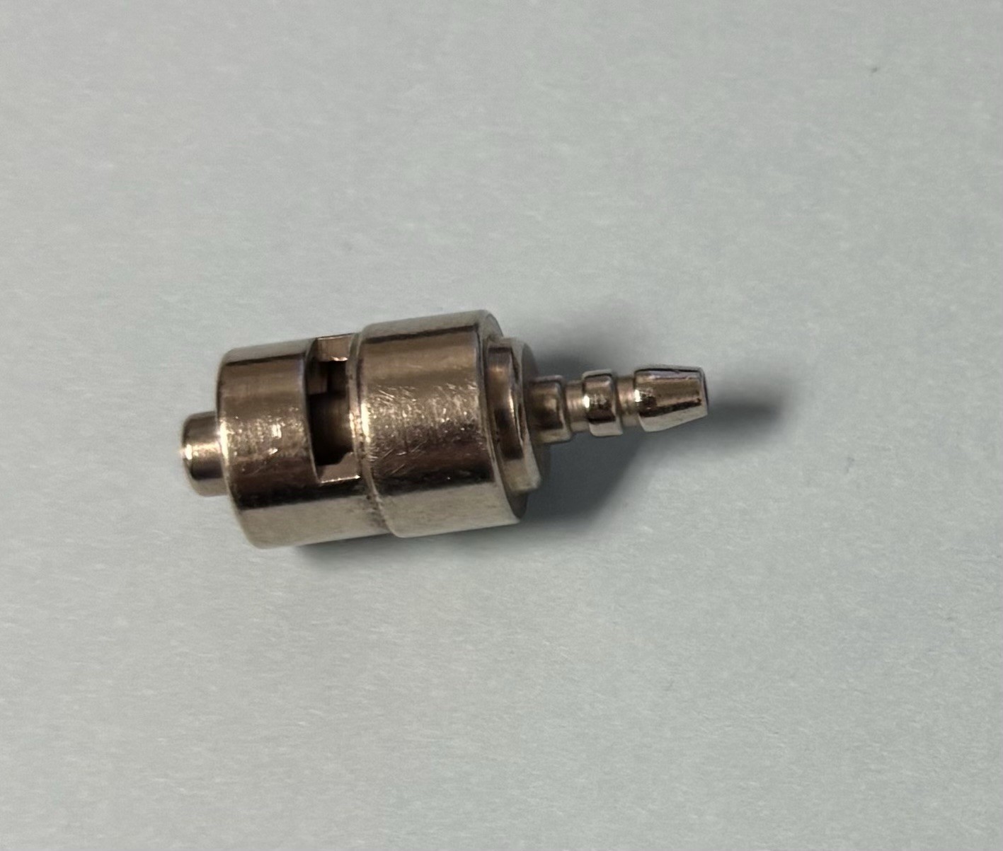 BD Stainless Steel Luer Lock 1/4″ Thread