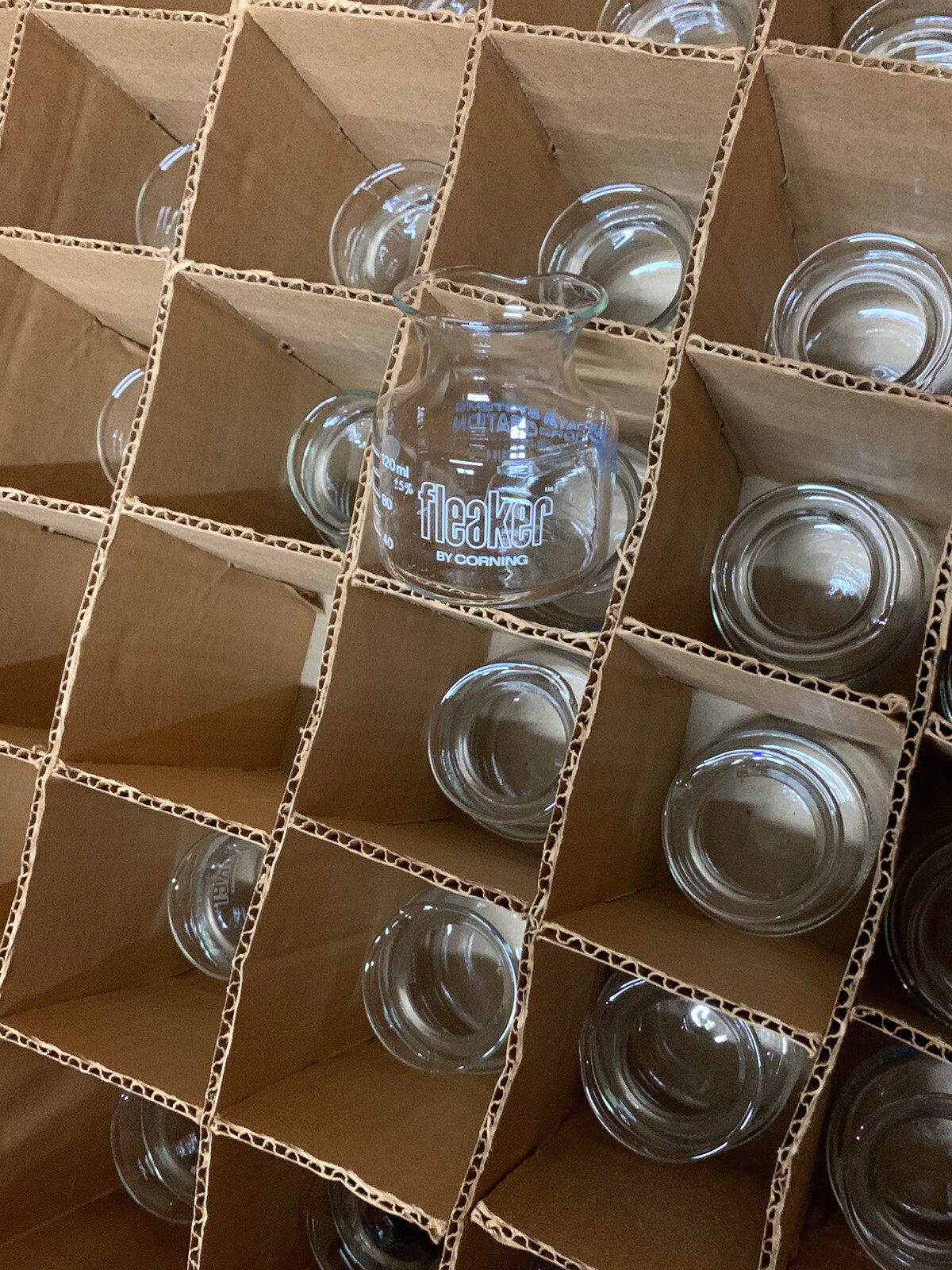 Fleakers (20 count) – Corning Pyrex Fleaker – 150mL graduated glass NewOpenStock