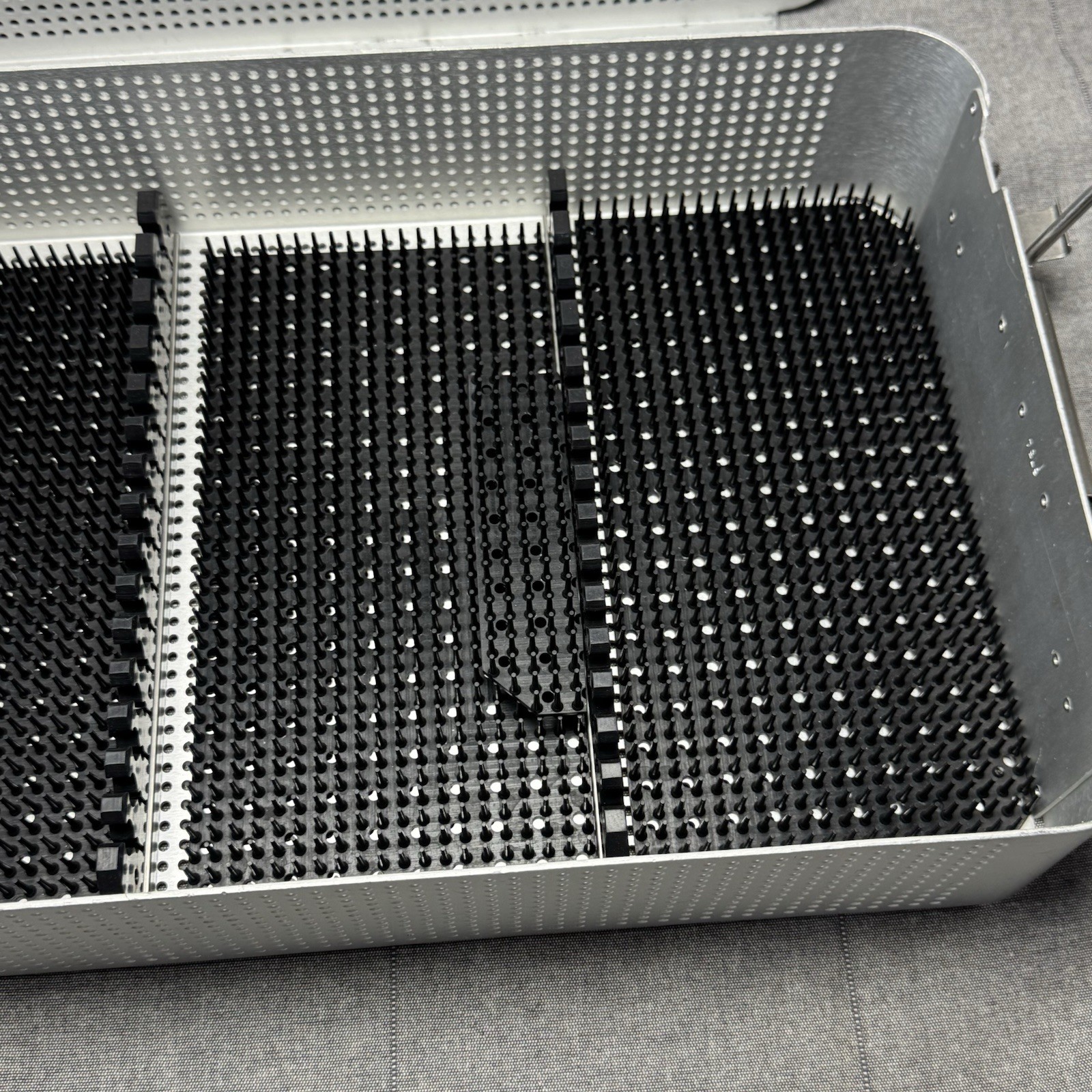 Richard Wolf 8585.023 Sterilization Case / Tray With mat and dividers