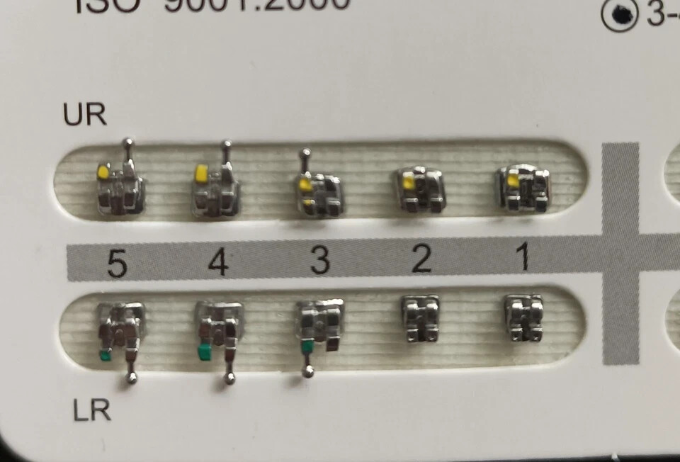 100Sets Dental Orthodontic Brackets Braces Metal Min MBT .022 Hook 3 4 5 Hooks