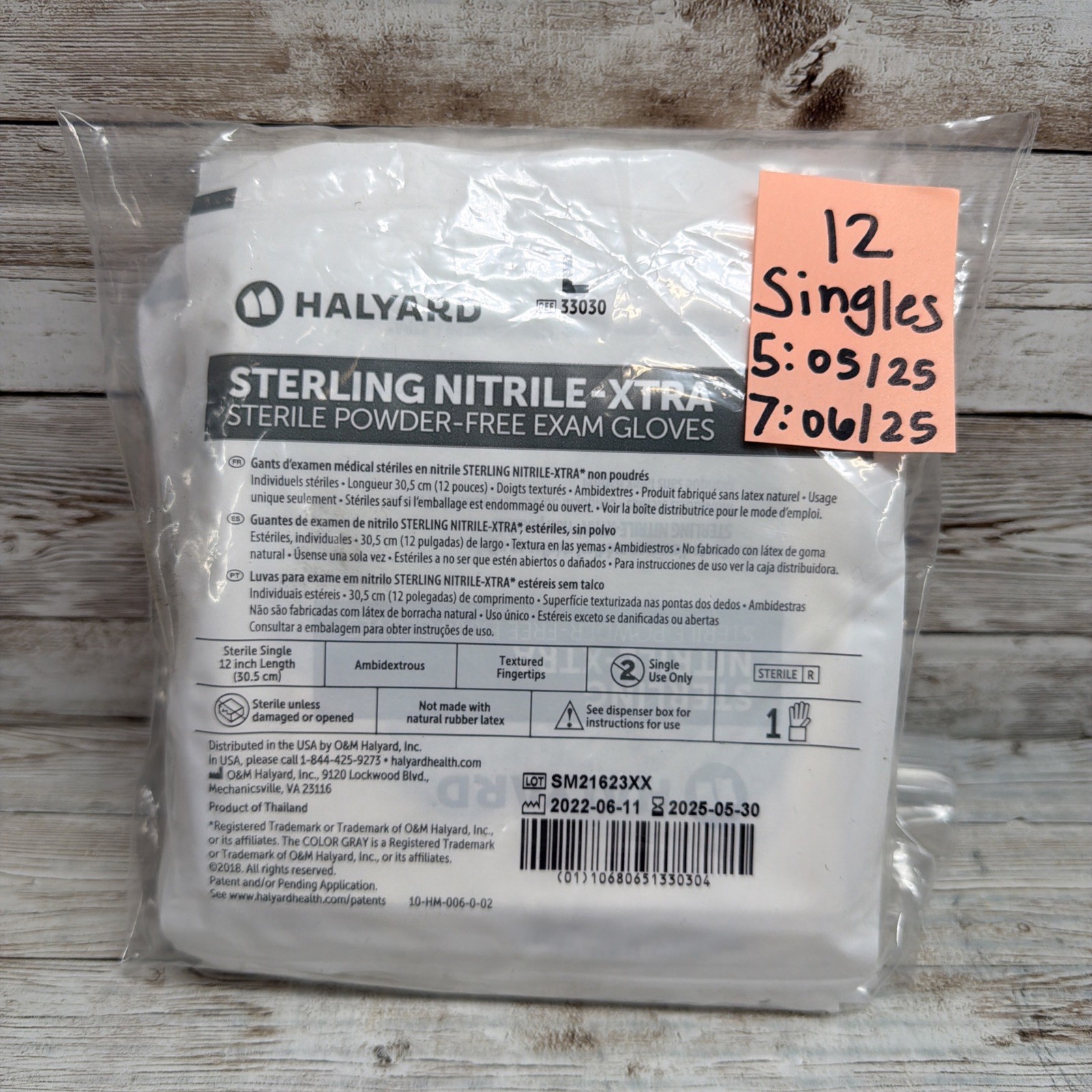 Halyard Sterling Nitrile-Xtra Exam Glove STERILE *12 SINGLE*Size: LG *See Date*