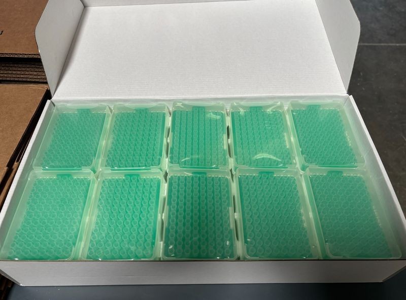 100uL Universal Pipette Tips, Extra-long