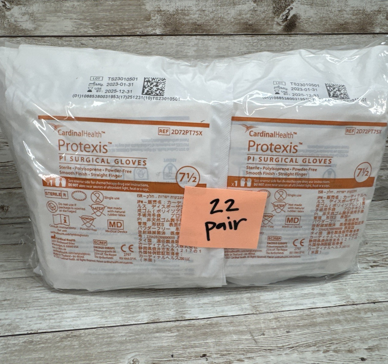 Protexis PI Surgical Gloves Cardinal Health *22 Pair* Size: 7.5 EXP: 12/25