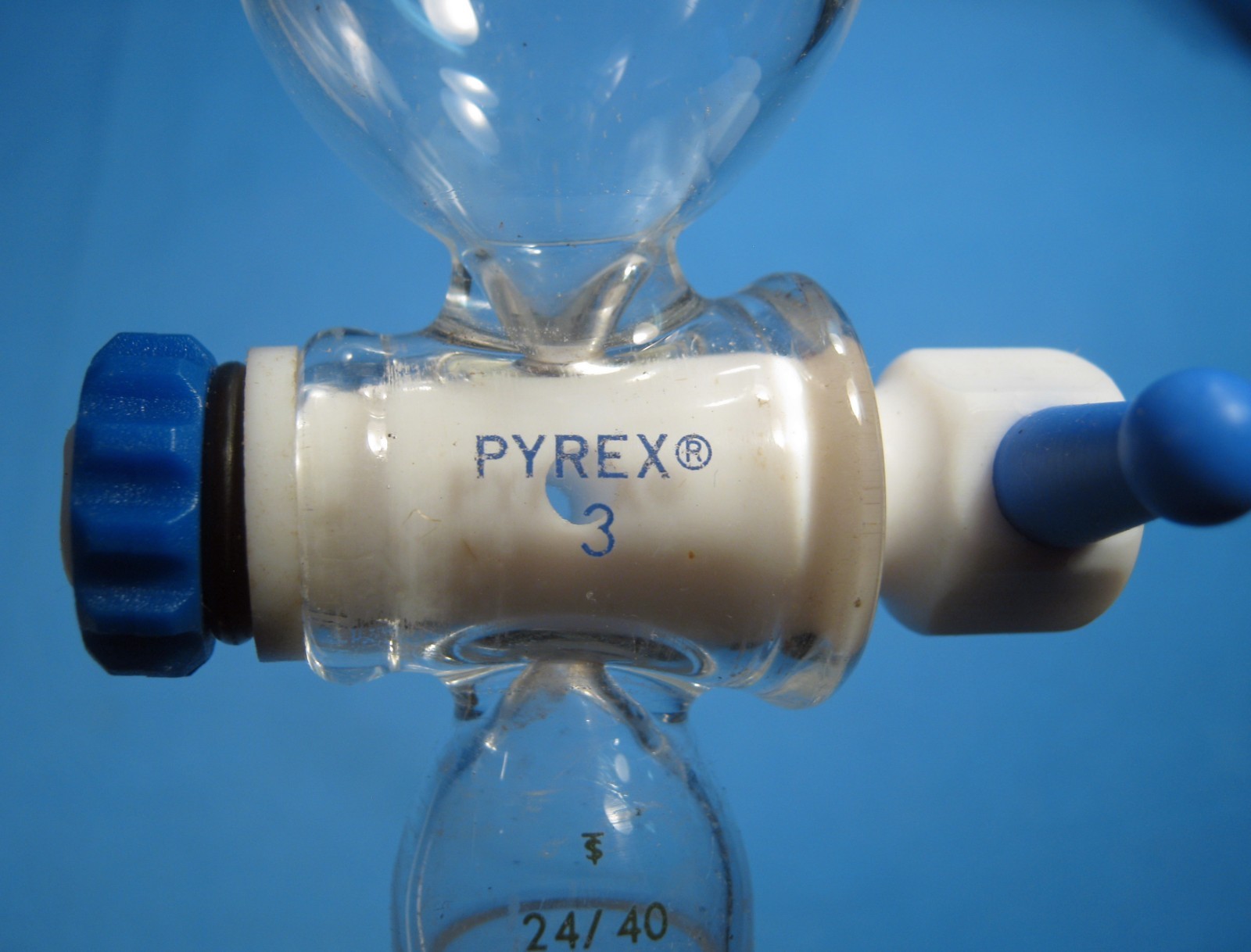 PYREX 100 ML SEPARATORY FUNNEL CYLINDRICAL 24/40 TEFLON FREE SHIPPING 6-A