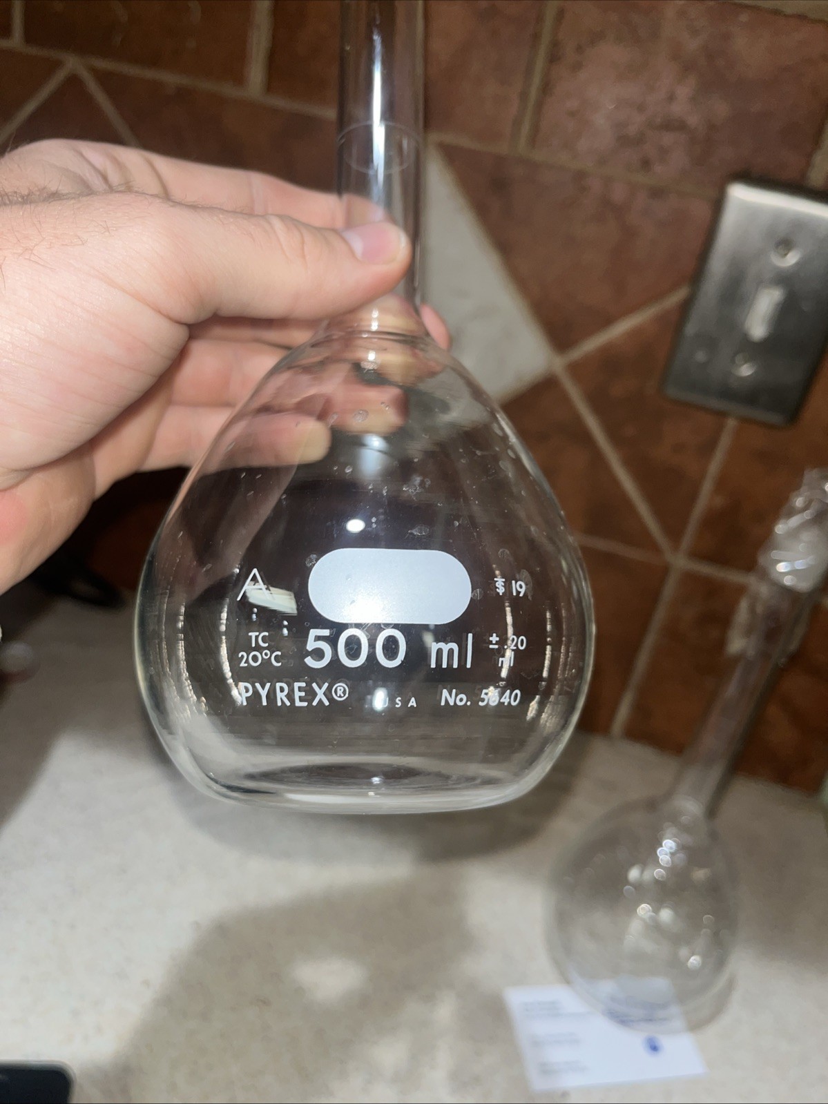 Corning PYREX Glass TC 20 C 500mL ± .20 Volumetric Flask 5640