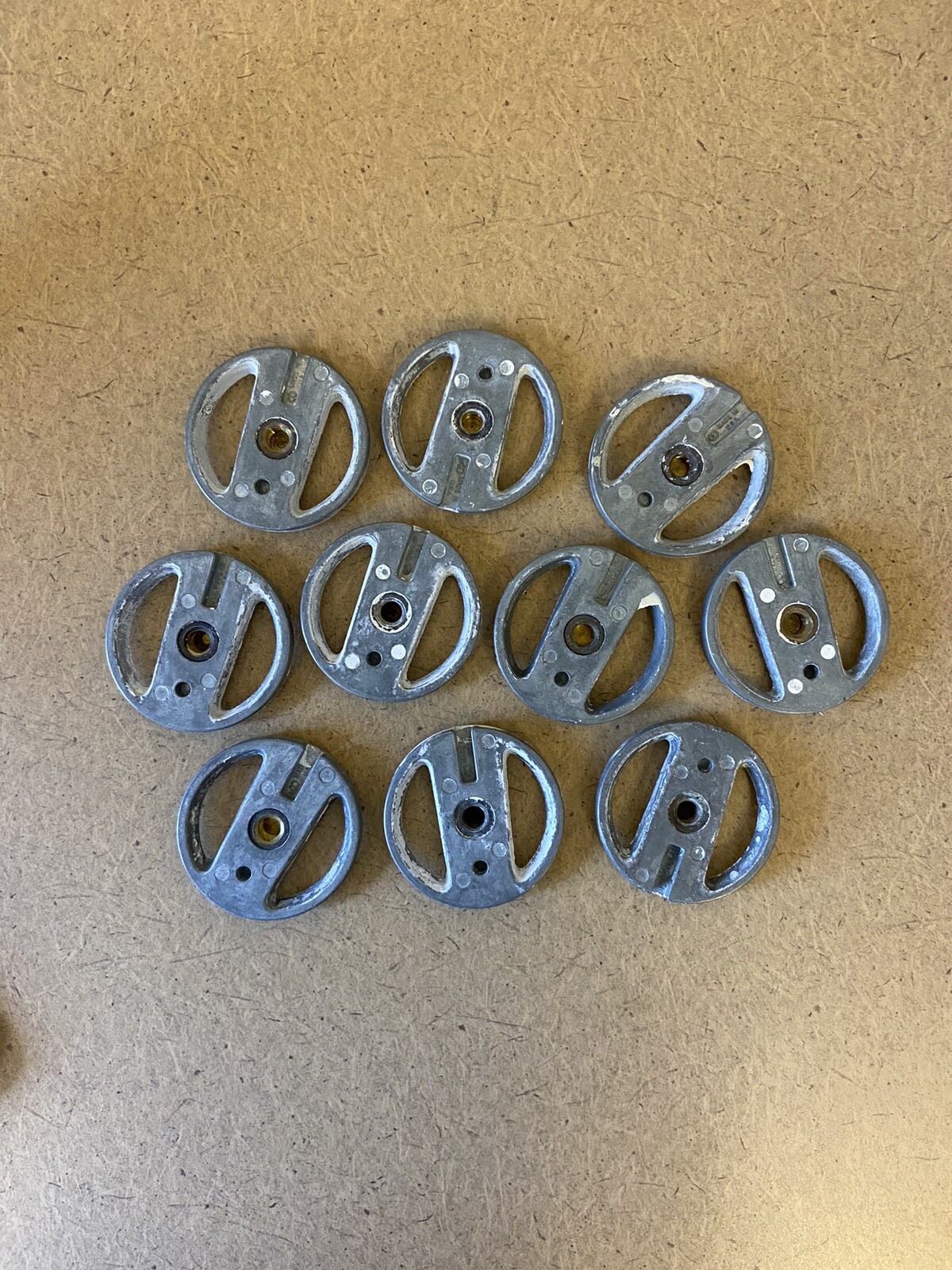 WhipMix Metal Mounting Plates – Autoclavable – 10 pk