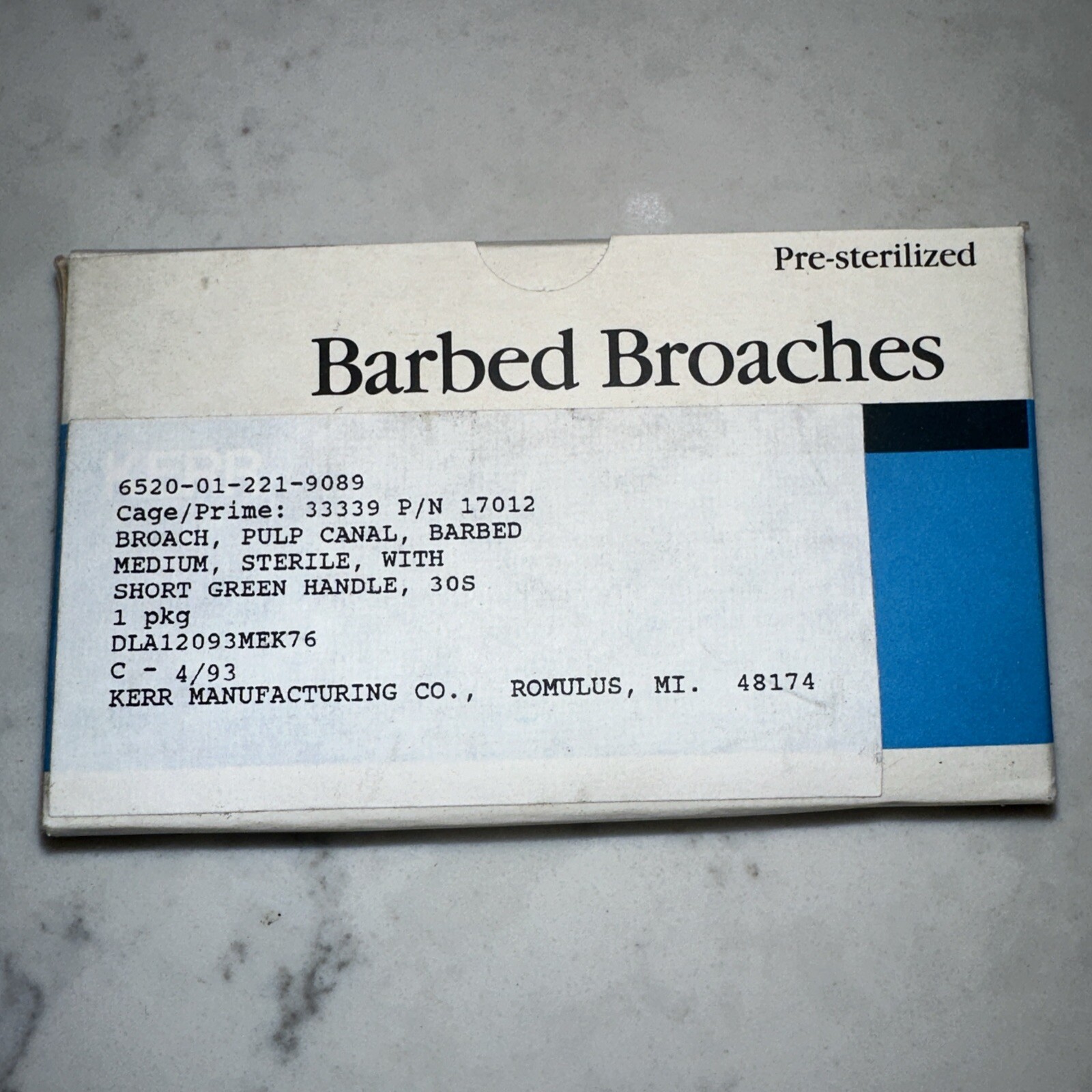 Kerr Barbed Broaches. ISO 5 Medium