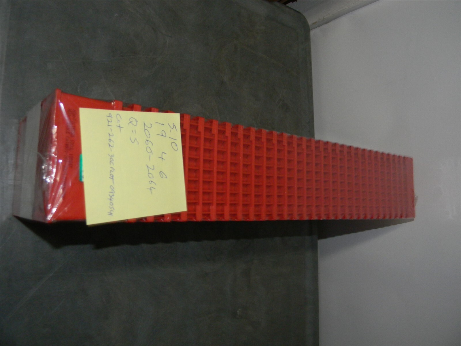 Molecular BioProducts 921-262-30CPLOT09340541, Non Filtered 100UL 105647
