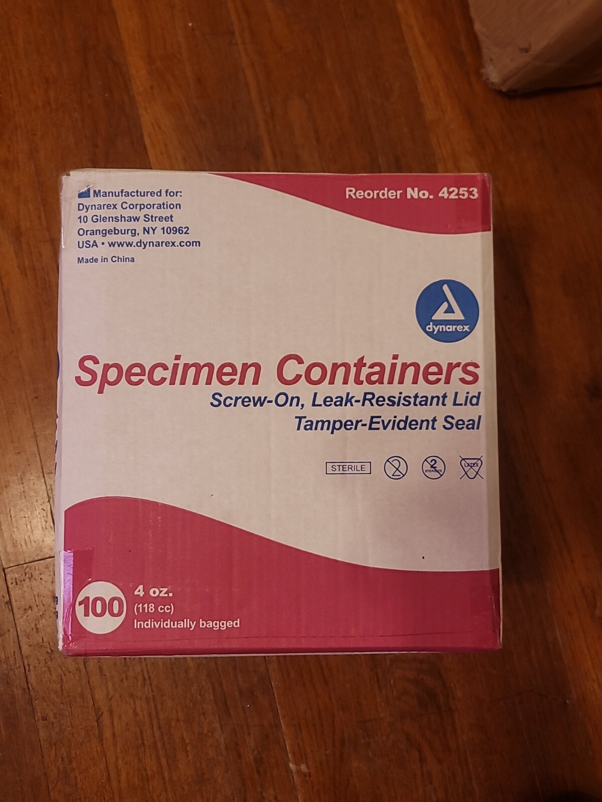 100 pcs Dynarex Specimen 4 oz Sealed Sterile Containers Screw on Leak Proof 4253