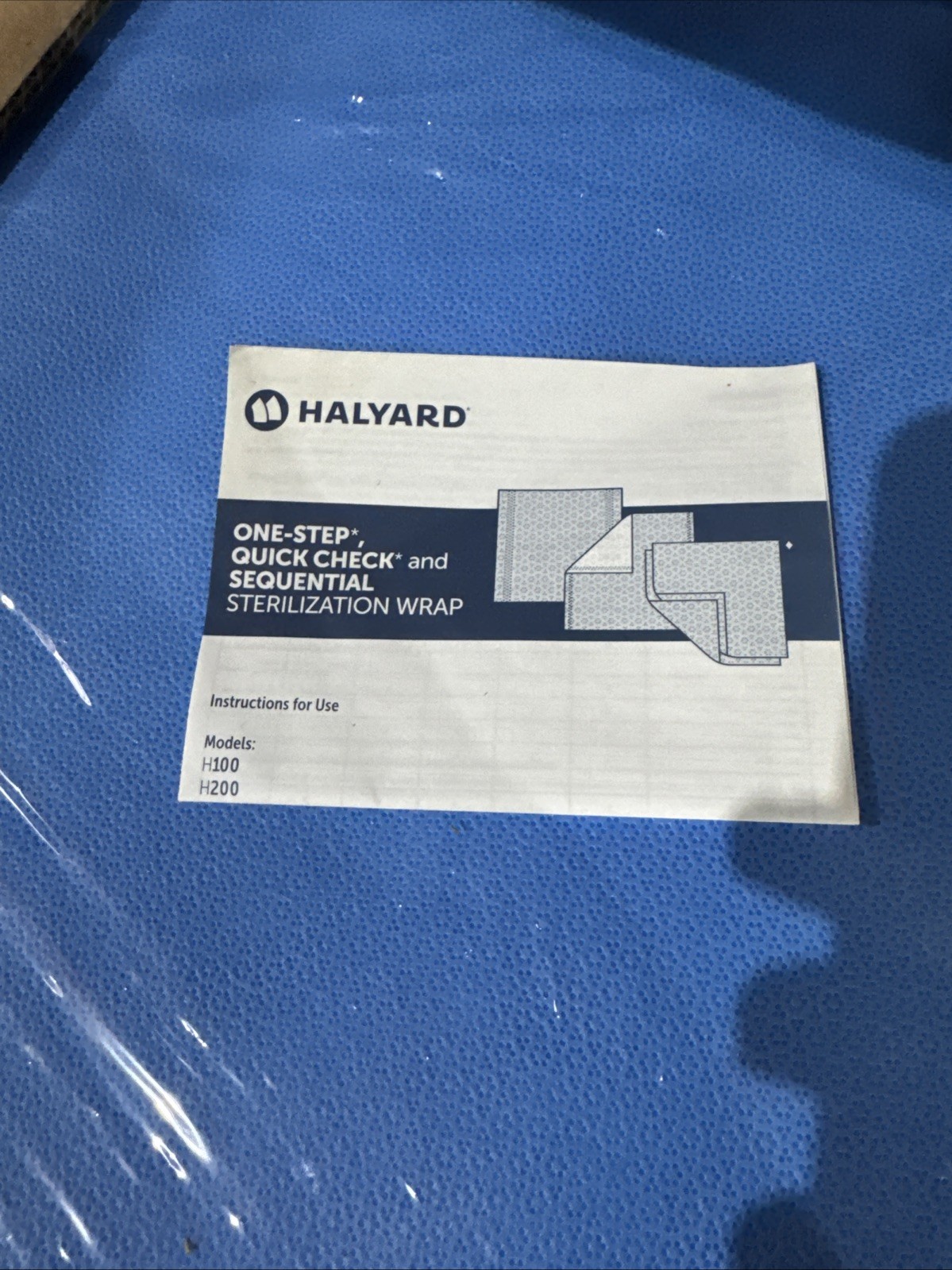 Case of 48 Halyard Health H600 54x 54″ Quick Check Sterilization Wraps