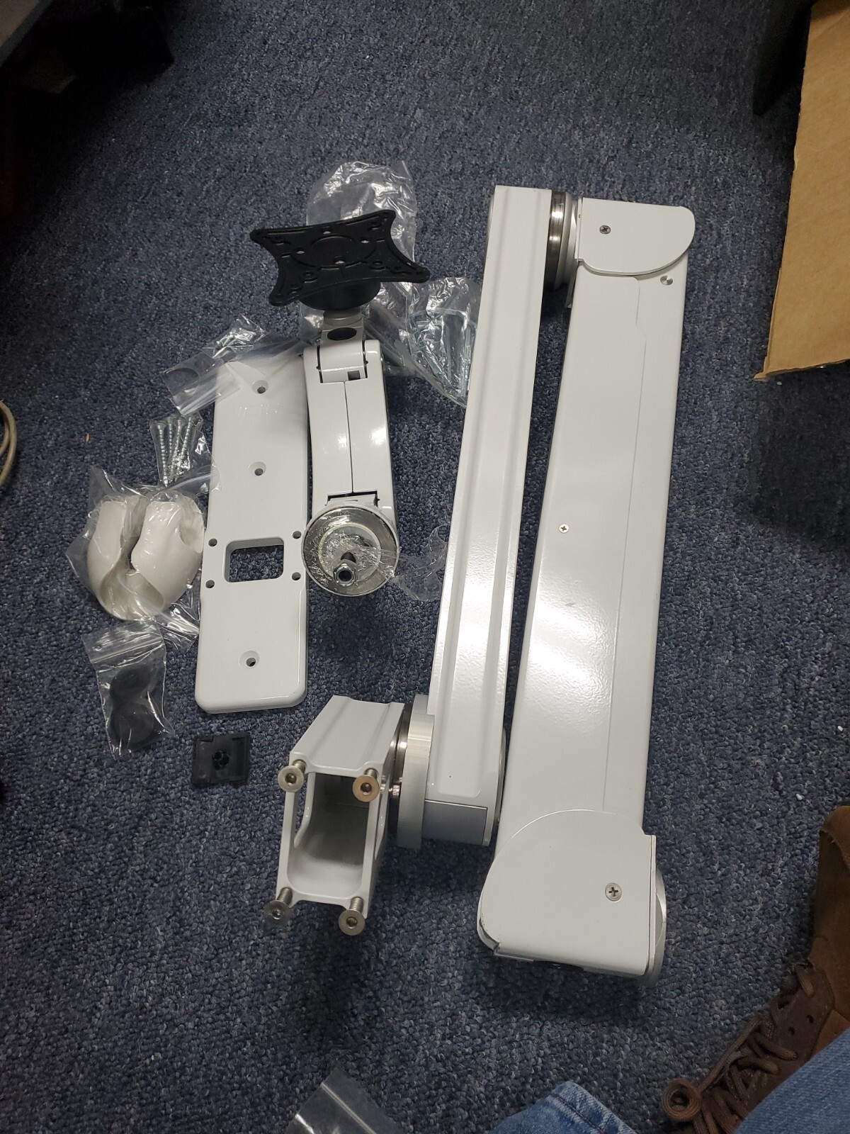 ICW Elite 5120 Quicklink Single Arm LCD Monitor Mount – Healthcare/Dental Office