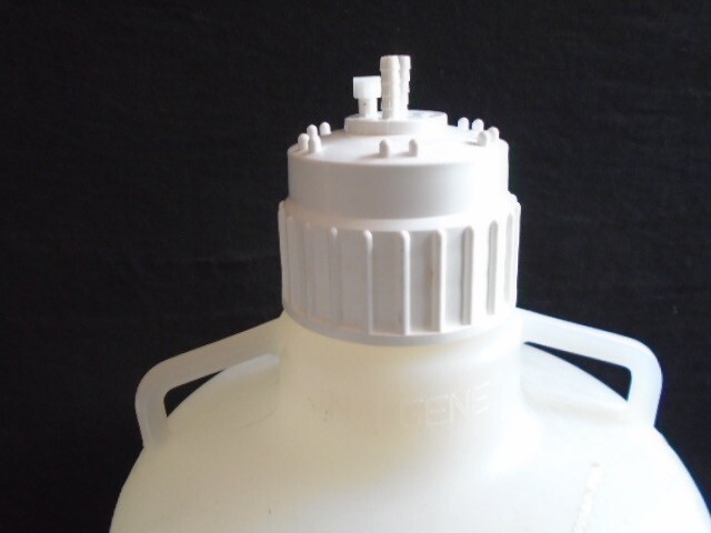 NALGENE 20L 5-Gallon Polypropylene Graduated White Carboy 3-Port Closure