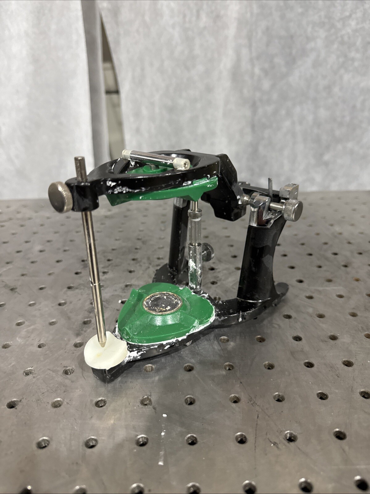 Keystone Industries – Precision Dental lab Articulator Keystone 105008
