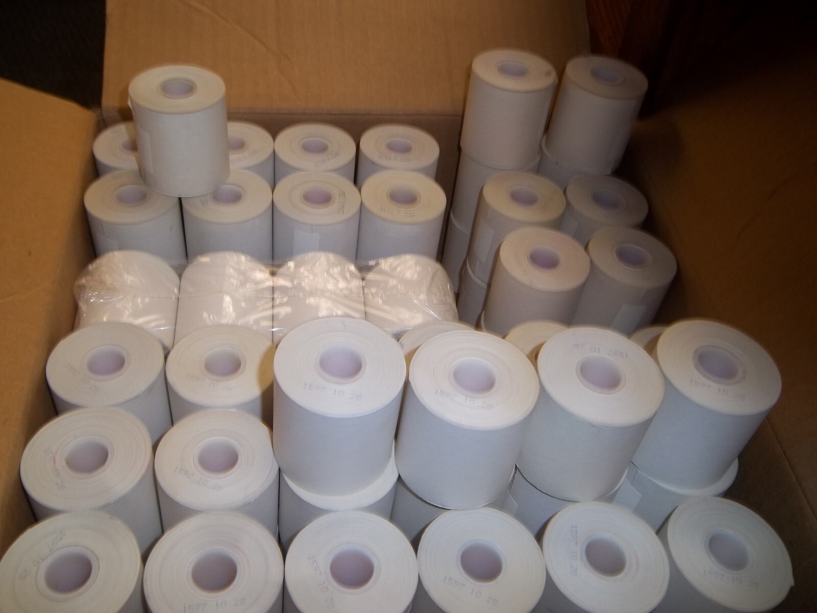 Kendall/ MISC MEDICAL RECORDING RED Chart Paper 2″ x 79 rolls
