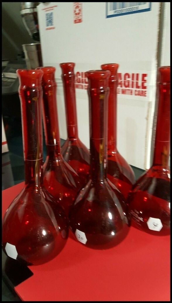 6/PK Kimax 200mL RaySorb Class A Red Glass Volumetric Flask 28016 R/CZ10