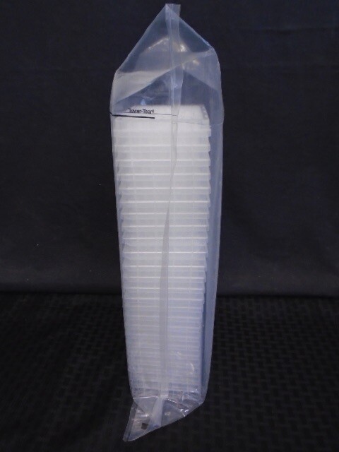 (25) Laboratory Plastic 96-Well Flat Bottom Culture Plates 340uL No Lid