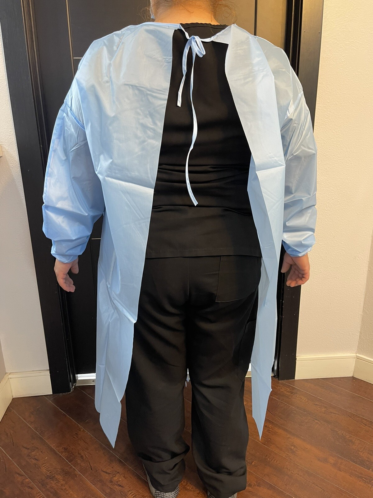 Disposable Isolation Lab Gowns Long Sleeve Water Resistant PPE 10 Count