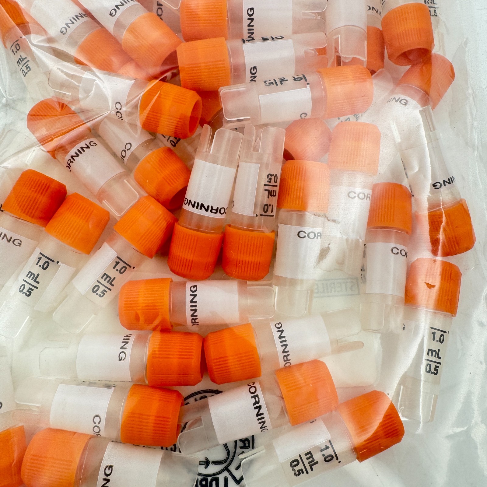 Corning 430658 1.2 ML Cryogenic Vials External Thread Conical Bottom 50 PACK