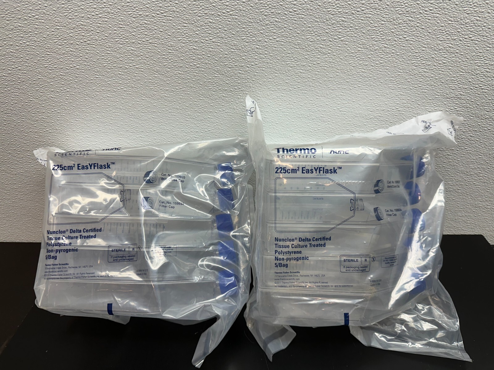 Thermo Scientific 225cm2 EasYFlask Cat No 159933 Cell Culture Flask Lot 10 PCS