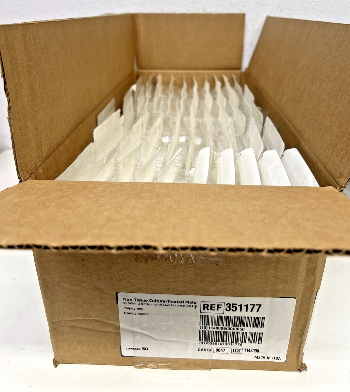 Box of 50 NEW Sterile Corning Falcon 351177 36 Well Plate U-Bottom w/Lid 250 µL