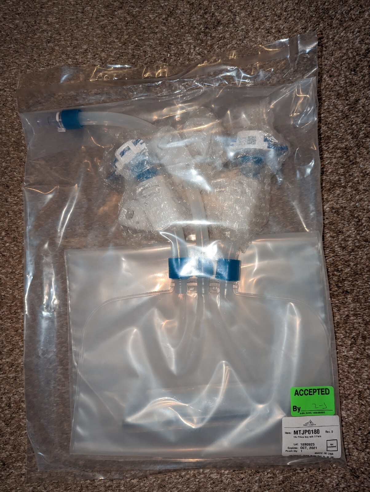 Saint-Gobain 10L Pillow Bag with 3 Ports #MTJP0180 (Factory Sealed)