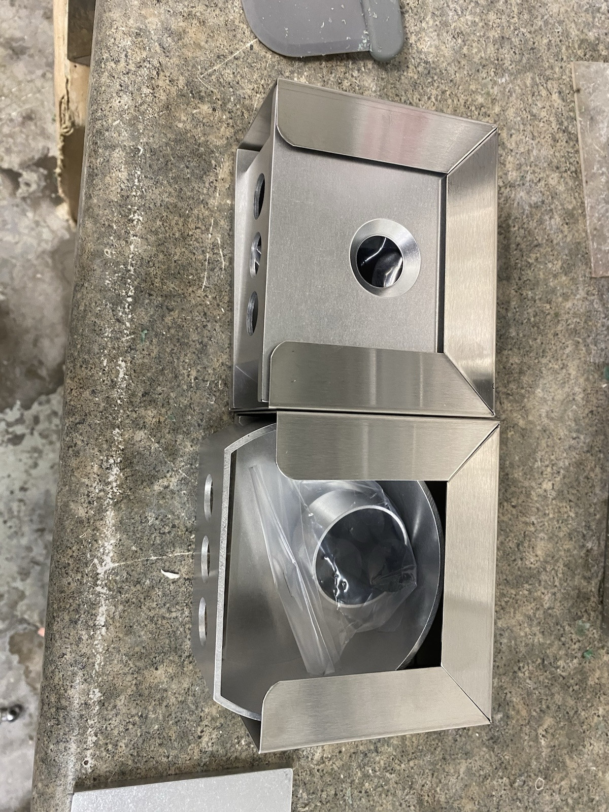Extra Large Flask For Cold Pour Technique .