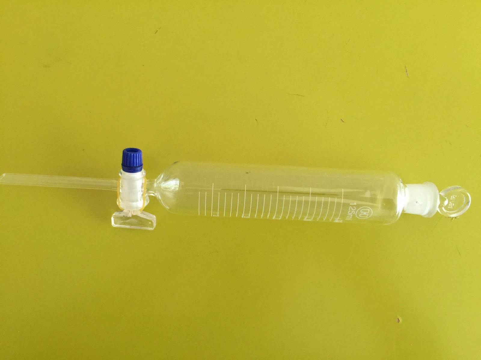 Lab Glass Cylindrical shape separatory separation funnel 125ml with scale new